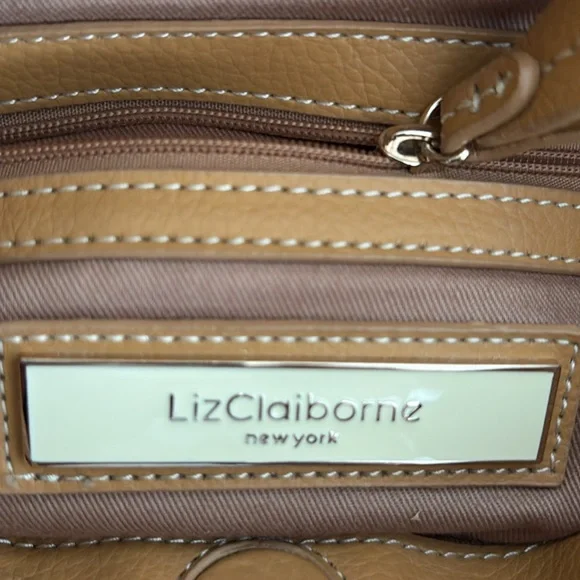 Elegant Leather Women's Bag - Picture 5 of 6